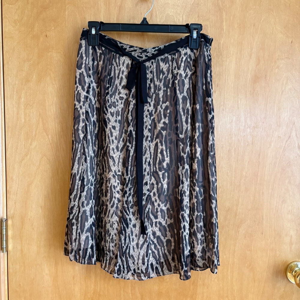 Uniform John Paul Richard Silk Midiโ Skirt Womens 6 Brown Leopard Animal Print
